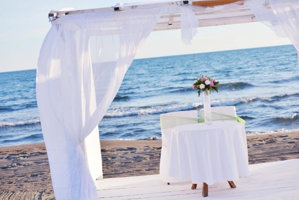 אוהלי חתונות למכירה חתונת החלומות בשטח פתוח