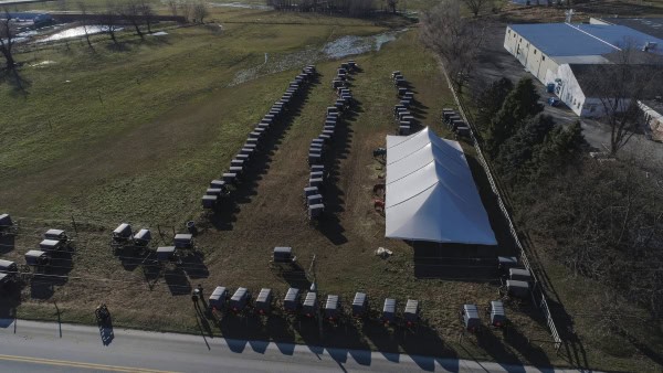 השכרה של אוהלים לאירועים הפתרון המושלם למזג אוויר בלתי צפוי